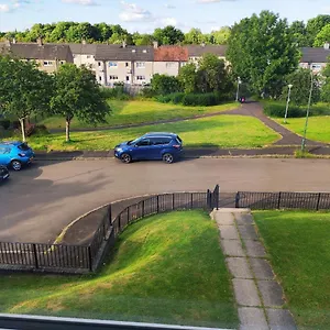 Single Bedroom In Quiet Neighbourhood Glasgow