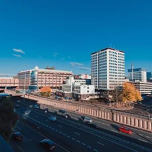 The Skyline - *private Balcony* *views* Glasgow