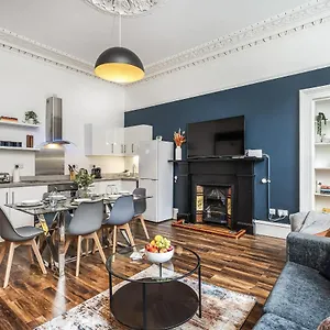 Holiday home The Renfrew 4-bedroom, Centre Glasgow