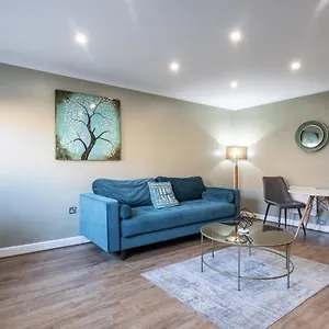 ** Modern Merchant 1 Bed With Free Parking ** Apartment Glasgow