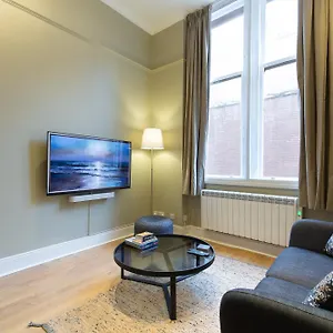 Apartment Centre Luxury Retreat