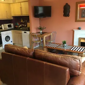 Spacious City Centre Apartment