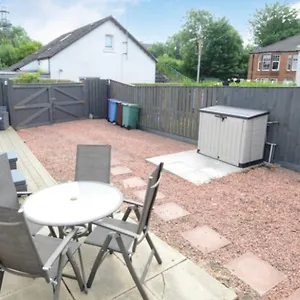 Cheerful One Bedroom With Parking Space.