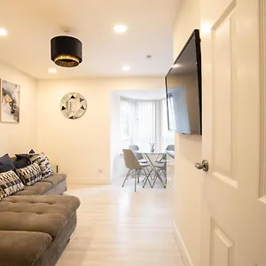 Hydro Apartment *