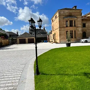Holiday home Beautiful 4-bed In