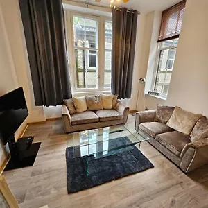 Apartment 65 Renfield St 2 Bed