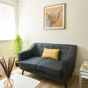 Rotherwood Apartment Glasgow