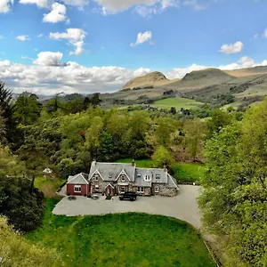 The West Highland Way Hotel