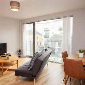 Apartment 1 Bedroom Flat In The Heart Of Merchant Glasgow
