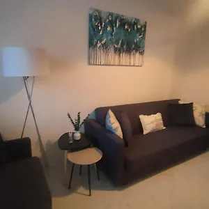 Glasgow-maryhill, 2 Bed With Parking Glasgow