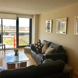 River Heights * Glasgow