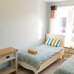 Apartment Three Bed In Glasgow
